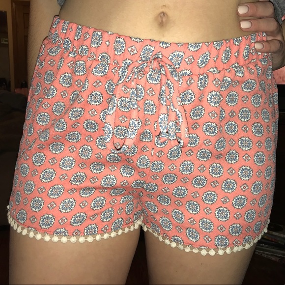 Patterned Summer Shorts - Picture 2 of 5